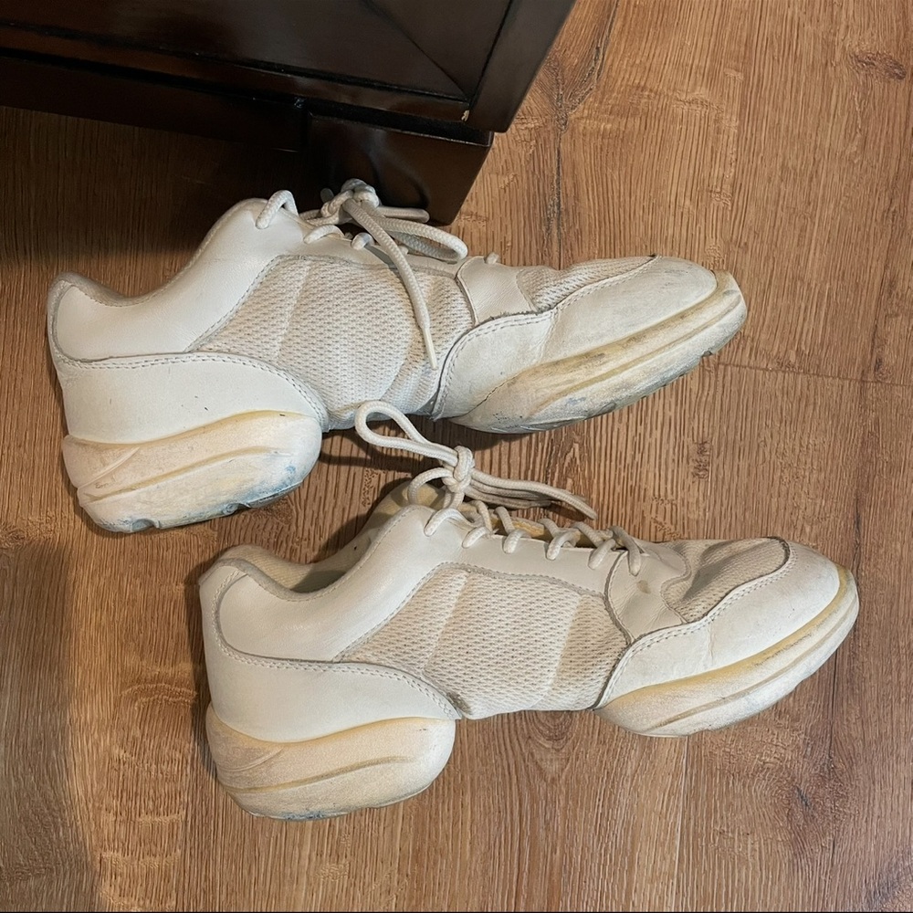 Women’s dance sneakers